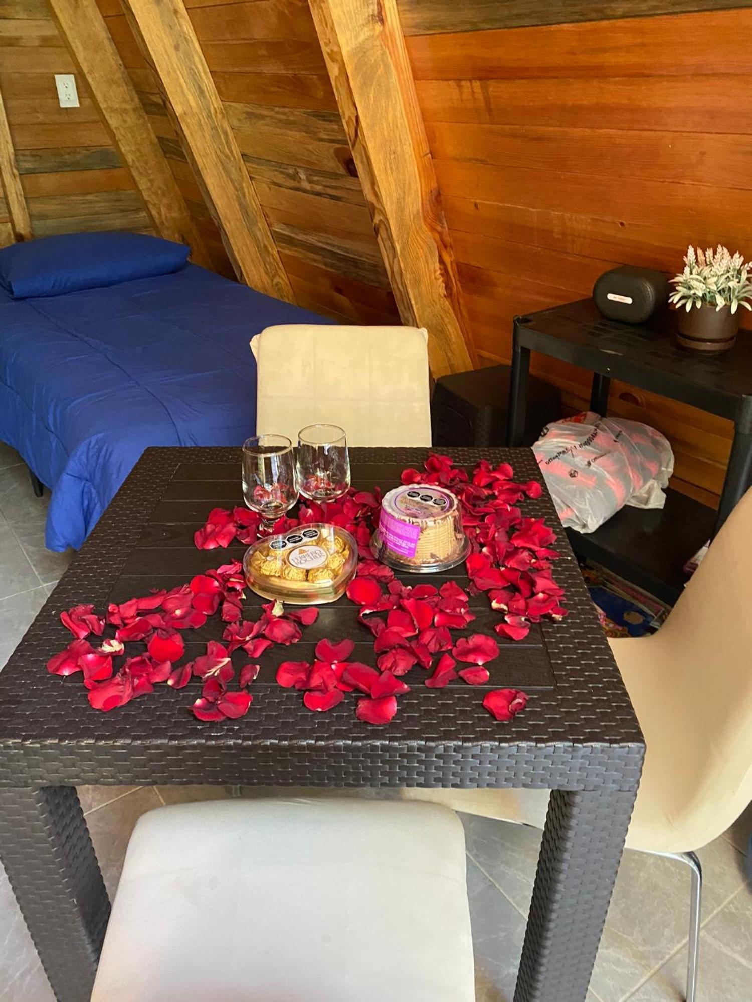 Cabanas Alpina, Romantica Y Acogedora A 10 Minutos Del Centro Tepoztlán Exterior foto